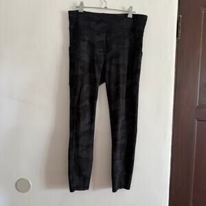 LULULEMON | Black Camo High Rise Align Leggings with Pockets | Size 10 28"